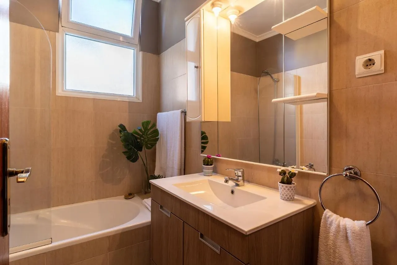 Barcelos Apartment By Holiday Rental Madeira